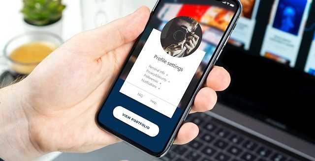 15 art portfolio website examples and inspiration (2026) 