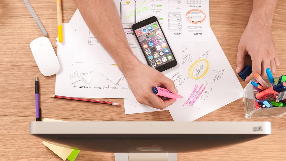 10 website design tips to boost conversion rates in 2025