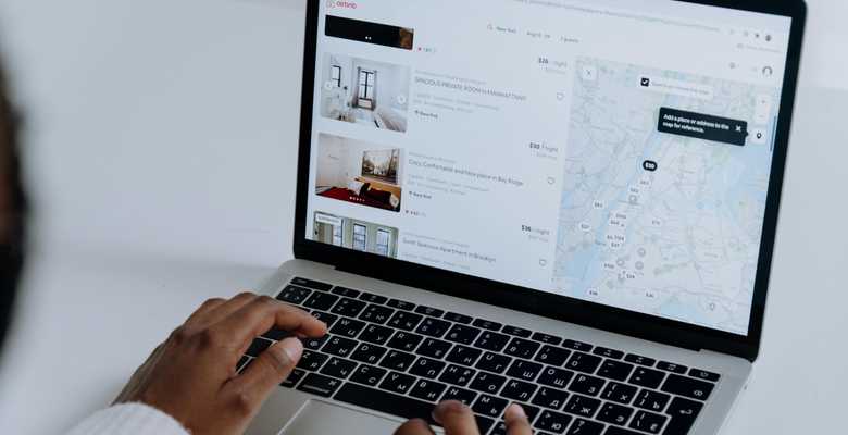 Best free AI website builders compared (2025)