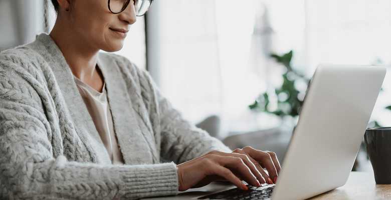 How to customize your AI-generated website: Step-by-step guide for 2025