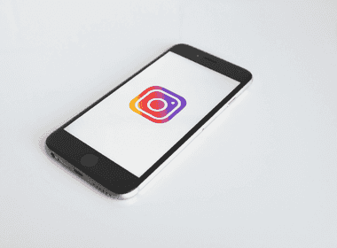 Understanding Instagram algorithms: Are Instagram Story views ranked based on your likes?