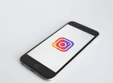 Understanding Instagram algorithms: Are Instagram Story views ranked based on your likes?