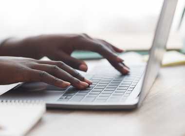 How to generate invoice numbers