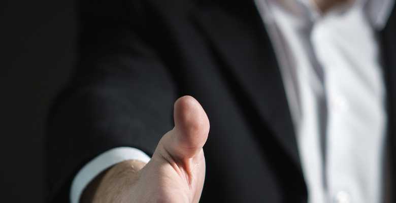 How to profitably sell insurance online in 2025